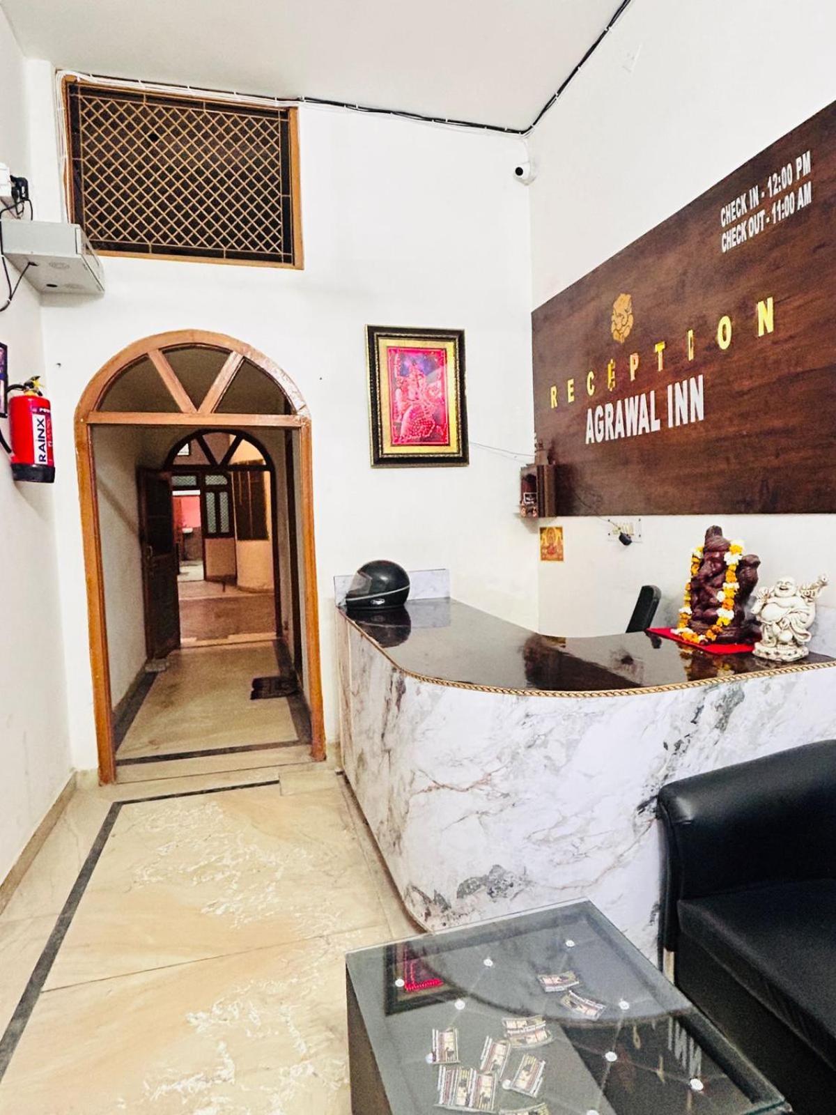 Agrawal Inn Guest House Mathura Bagian luar foto